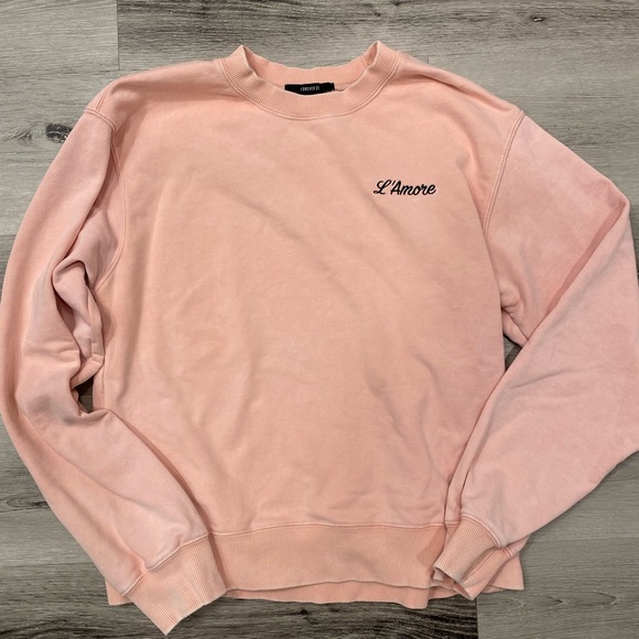 FOREVER 21 L’AMORE Crewneck Size: L  Color: Peachy Pink - Picture 4 of 7